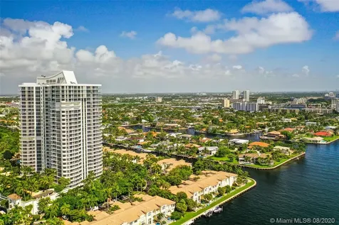 21200 Point Place Aventura FL 33180