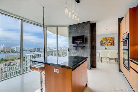 17555 Collins Avenue Sunny Isles Beach FL 33160