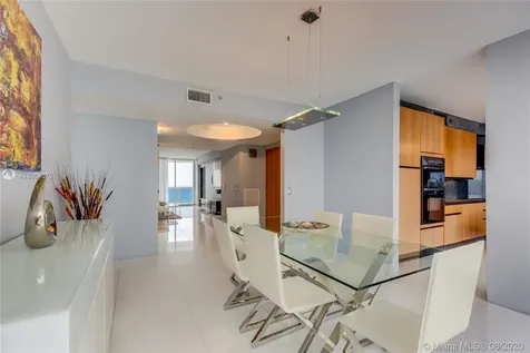 17555 Collins Avenue Sunny Isles Beach FL 33160