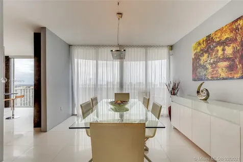 17555 Collins Avenue Sunny Isles Beach FL 33160