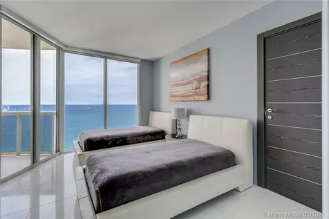17555 Collins Avenue Sunny Isles Beach FL 33160