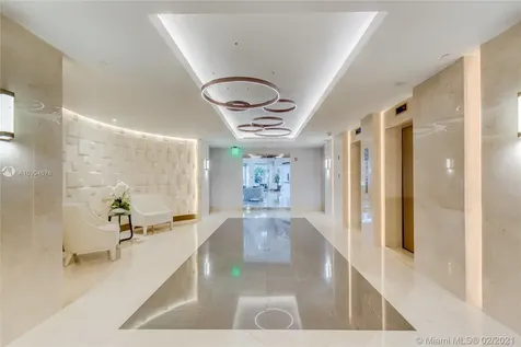 17555 Collins Avenue Sunny Isles Beach FL 33160