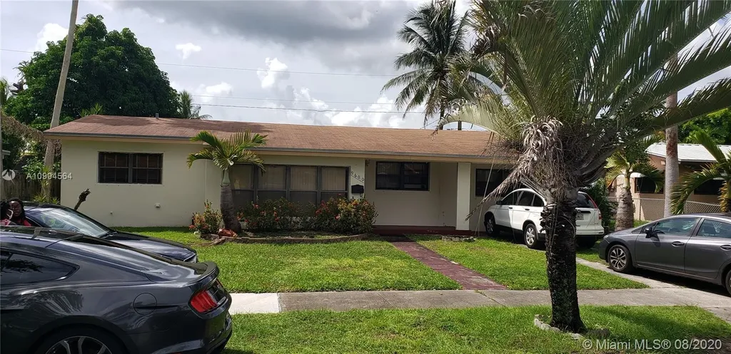 9600 Jamaica Drive Cutler Bay FL 33189