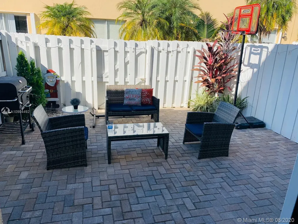 4328 NW 109th Place Doral FL 33178