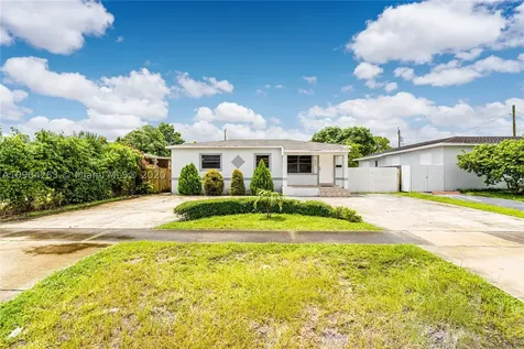 630 E 59th Street Hialeah FL 33013