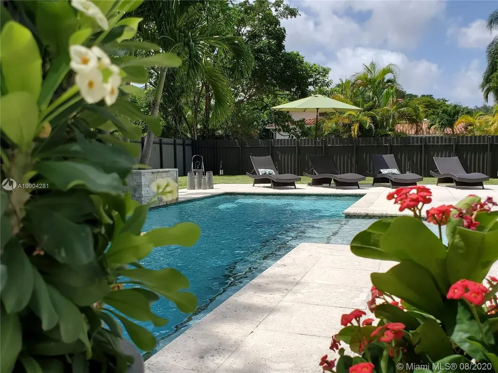6120 SW 65th Avenue South Miami FL 33143