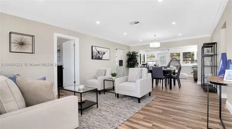 2007 NE 2nd Avenue Delray Beach FL 33444