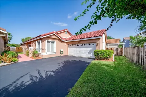 10129 NW 3rd Court Plantation FL 33324