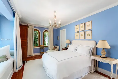 3725 Leafy Way Miami FL 33133
