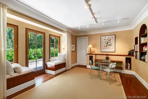 3725 Leafy Way Miami FL 33133