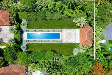 3725 Leafy Way Miami FL 33133