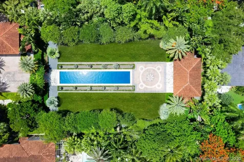 3725 Leafy Way Miami FL 33133