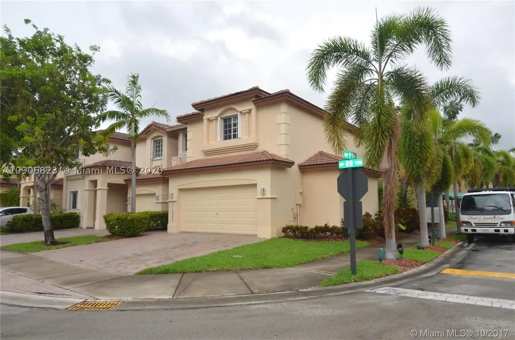 11423 NW 69th Terrace Doral FL 33178