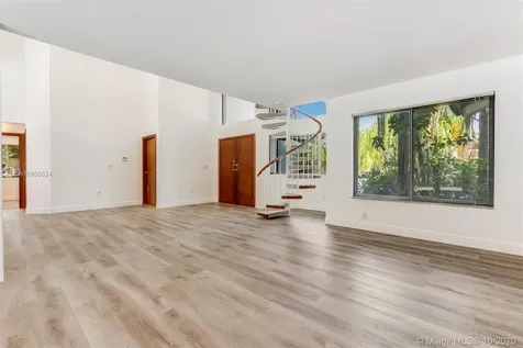 16404 SW 86th Court Palmetto Bay FL 33157