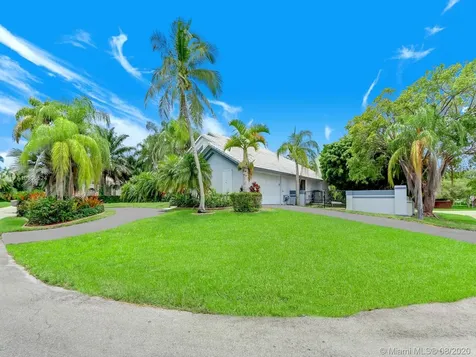 16404 SW 86th Court Palmetto Bay FL 33157
