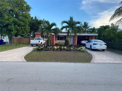 2212 Rodman Street Hollywood FL 33020
