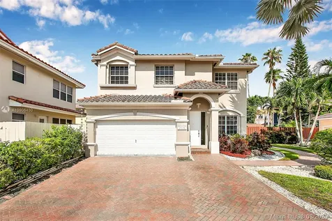 2170 NW 99th Avenue Pembroke Pines FL 33024