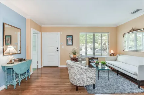3372 SW 20th Street Miami FL 33145