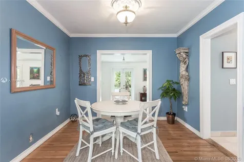 3372 SW 20th Street Miami FL 33145