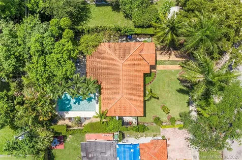 3372 SW 20th Street Miami FL 33145