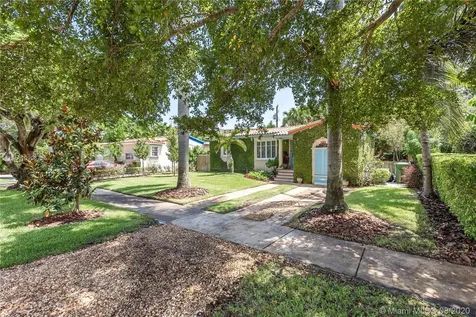 3372 SW 20th Street Miami FL 33145