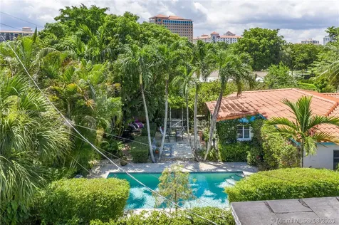 3372 SW 20th Street Miami FL 33145