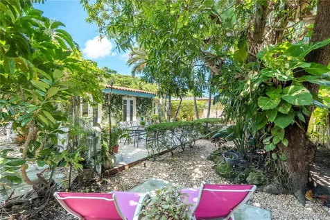 3372 SW 20th Street Miami FL 33145