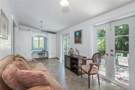 3372 SW 20th Street Miami FL 33145