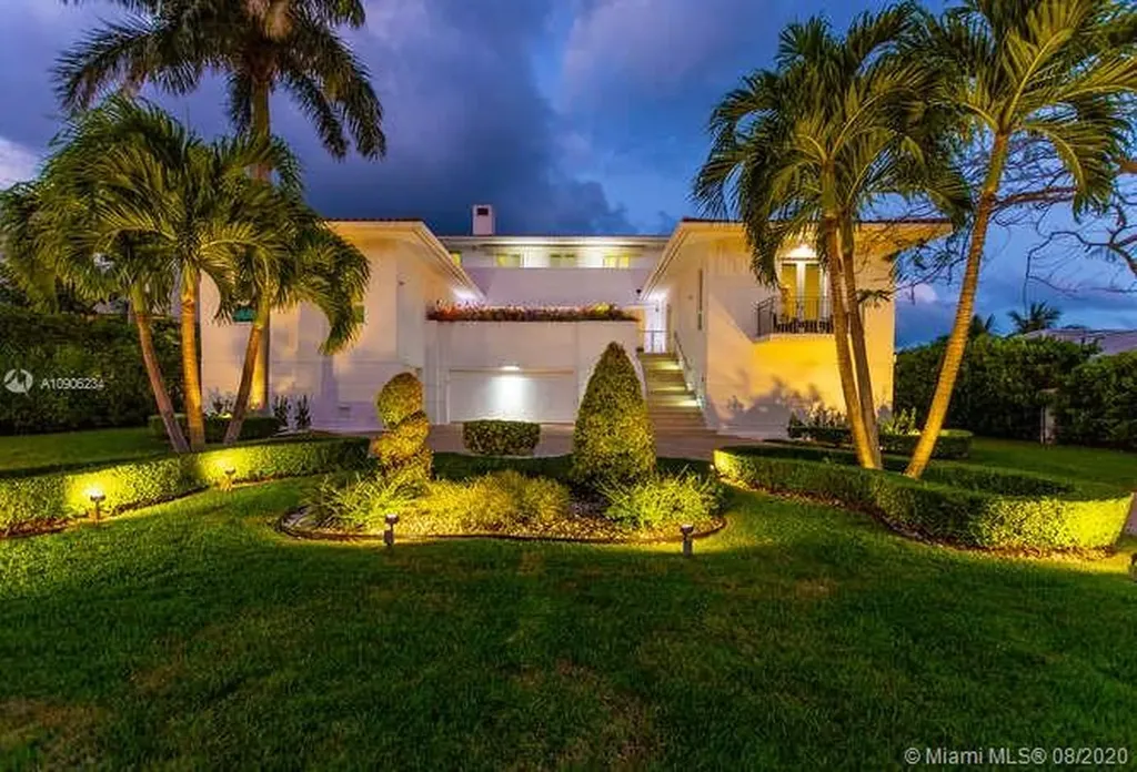 6901 Sunrise Place Coral Gables FL 33133