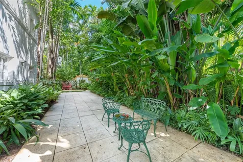 840 Coral Way Coral Gables FL 33134
