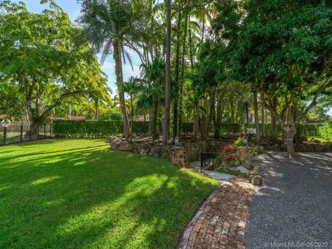12050 Moss Ranch Road Pinecrest FL 33156