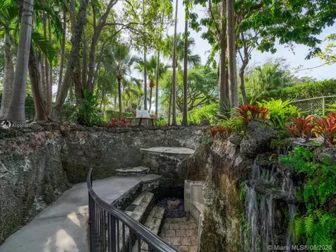 12050 Moss Ranch Road Pinecrest FL 33156