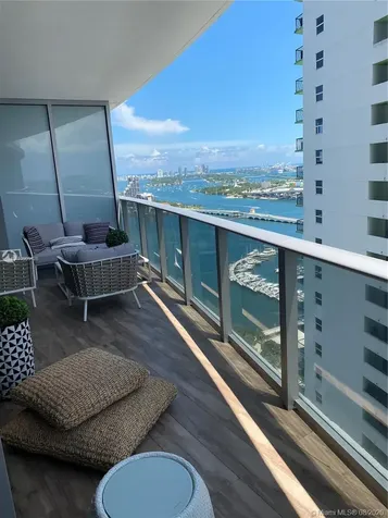 488 NE 18th Street Miami FL 33132