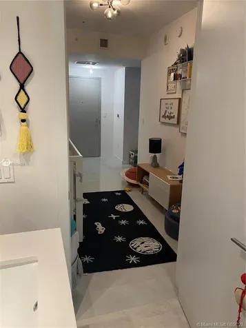 488 NE 18th Street Miami FL 33132