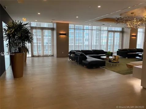 488 NE 18th Street Miami FL 33132