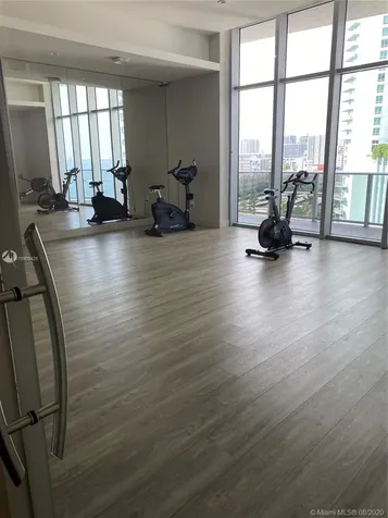 488 NE 18th Street Miami FL 33132