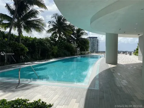 488 NE 18th Street Miami FL 33132