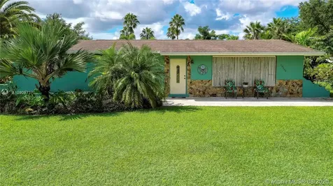20260 SW 317th Street Homestead FL 33030