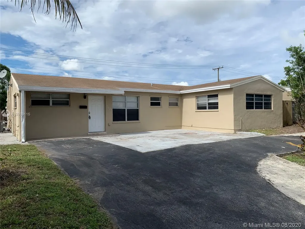7101 Raleigh Street Hollywood FL 33024