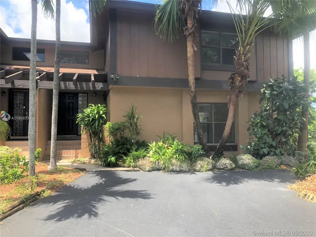 6700 SW 129th Place Miami FL 33183