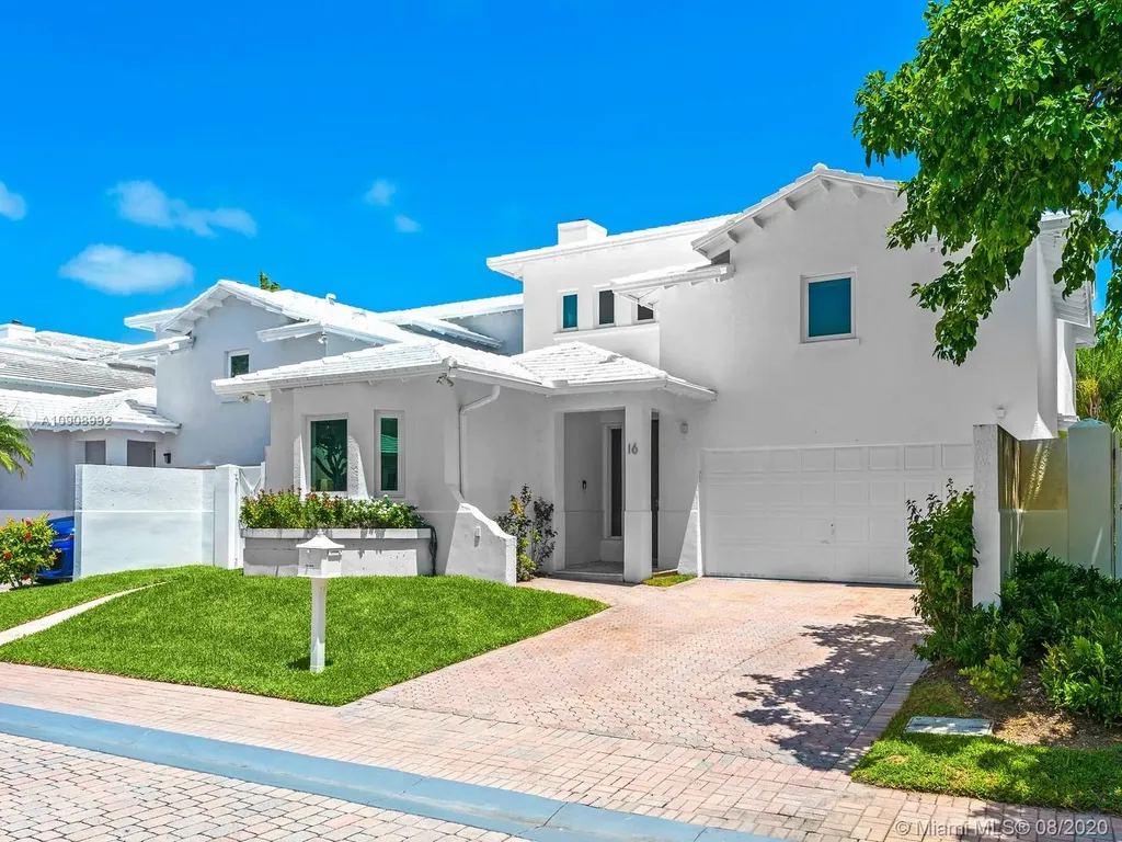 16 Turtle Walk Key Biscayne FL 33149