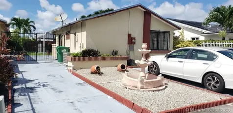 12383 SW 194th Street Miami FL 33177