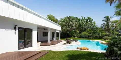 13421 SW 72nd Avenue Pinecrest FL 33156