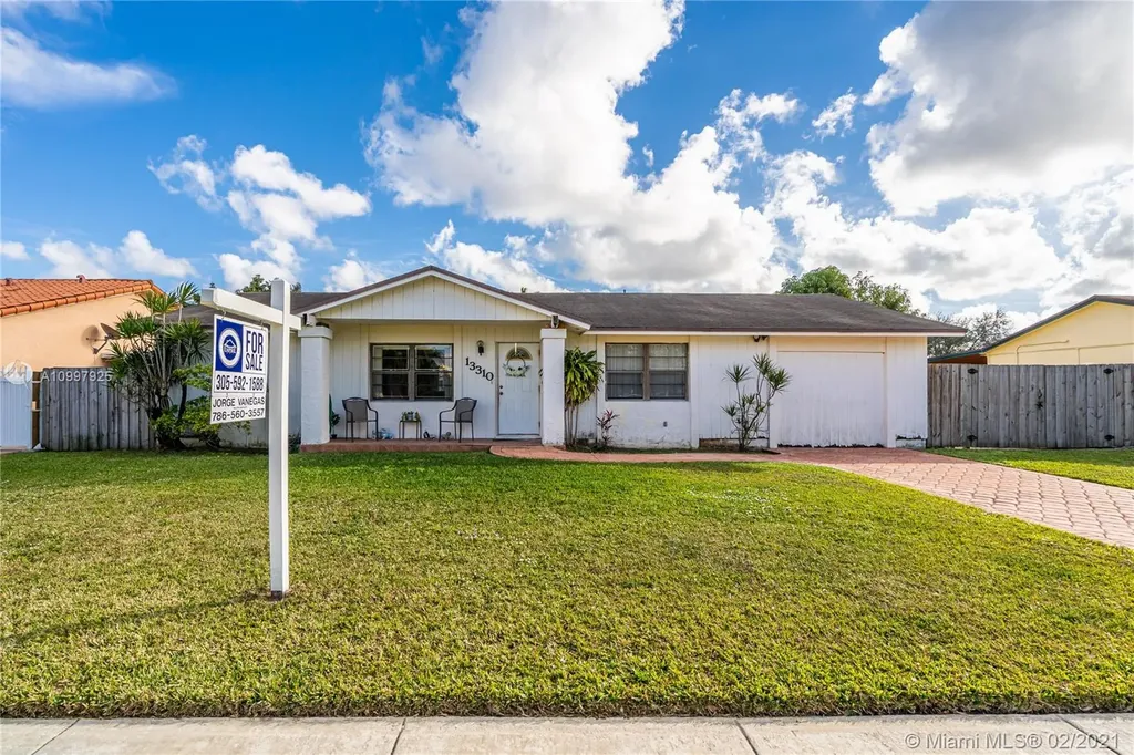 13310 SW 49th Street Miami FL 33175