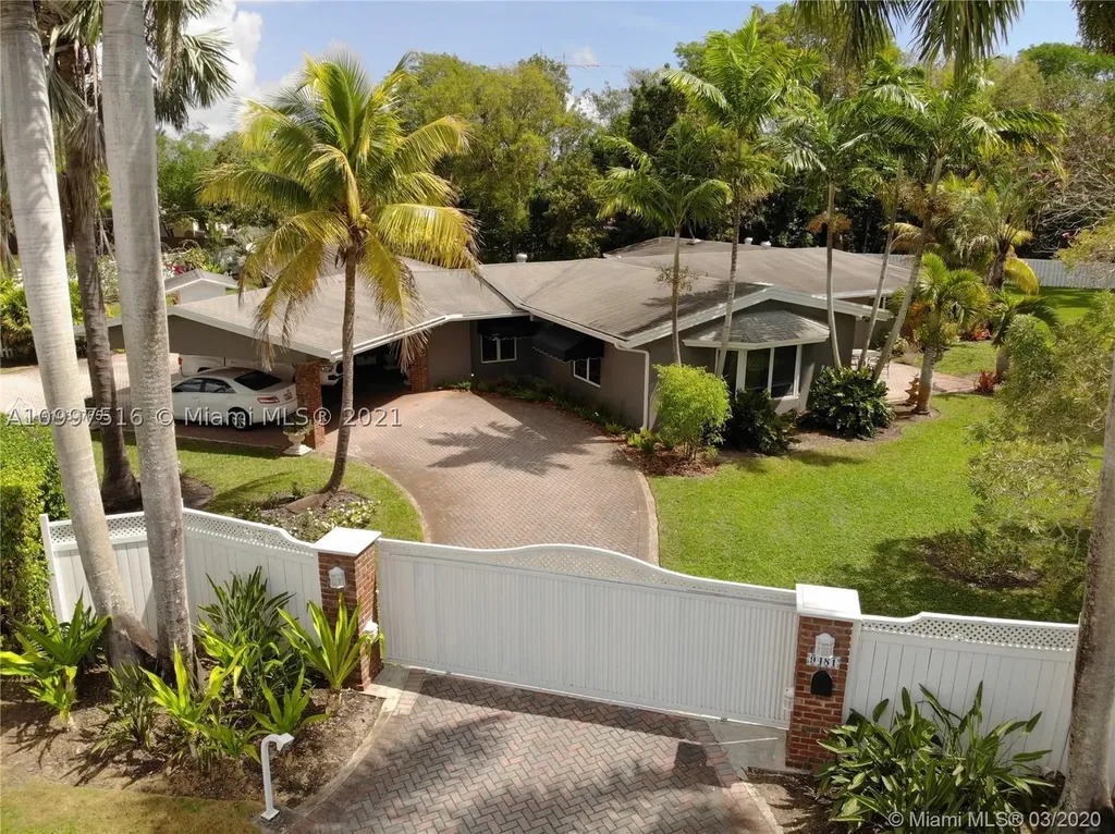 9481 SW 109th Terrace Miami FL 33176