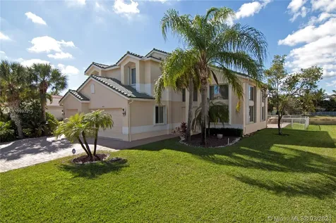 4631 Windward Cove Lane Wellington FL 33449