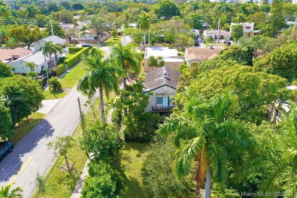 200 SW 21st Road Miami FL 33129