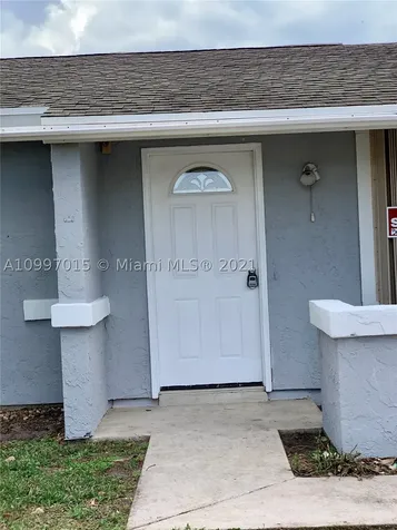 1526 SE Collette Circle Port St. Lucie FL 34952