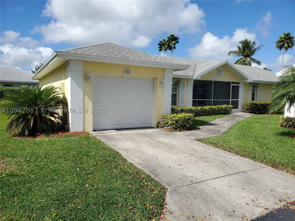 2215 SE 5th Place Homestead FL 33033