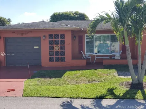 4934 NW 54th Street Tamarac FL 33319